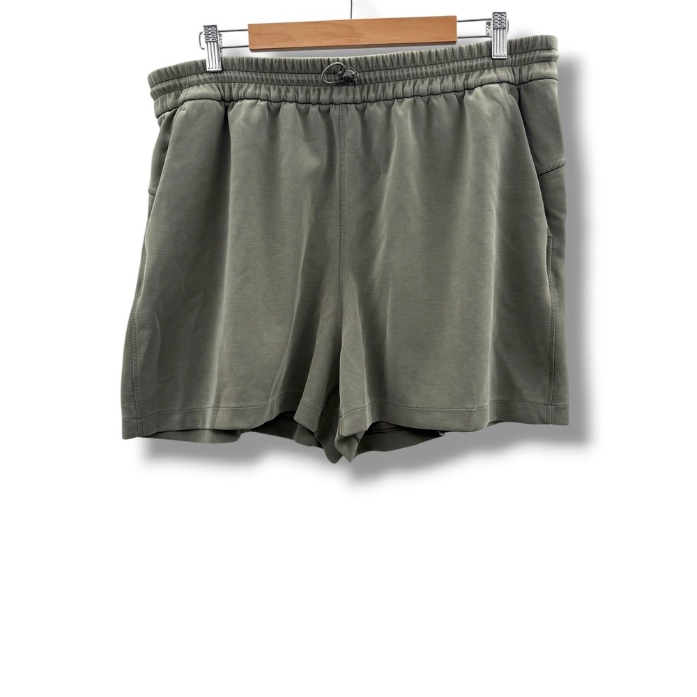 Lululemon Softstreme High-Rise Short Women 16 Olive Green LW7CAXS 4" Inseam
